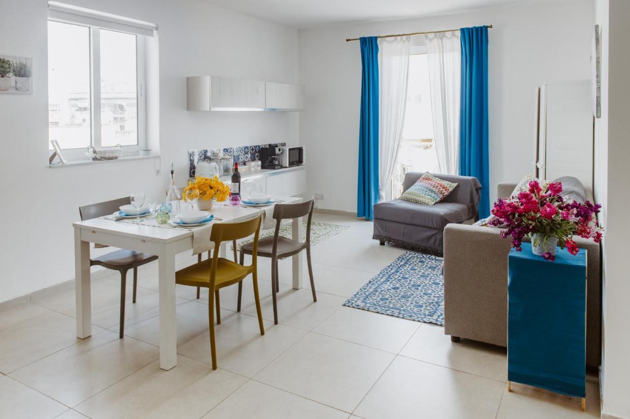 Sliema, Villa Savoia Luxury Apartment For 5 Guests Gzira Екстериор снимка