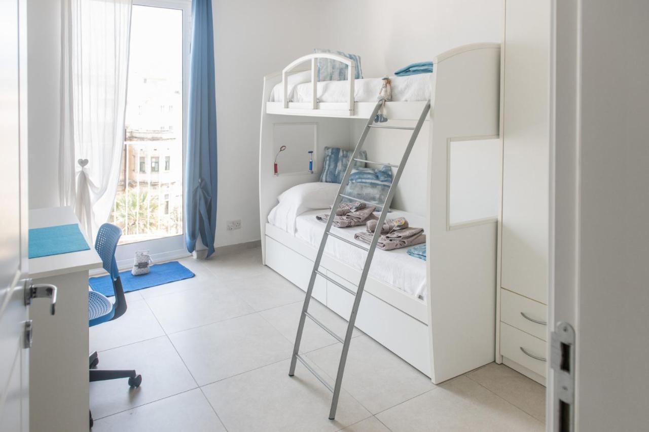 Sliema, Villa Savoia Luxury Apartment For 5 Guests Gzira Екстериор снимка